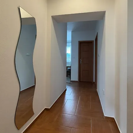 Hrady Apartman Bölényfalu