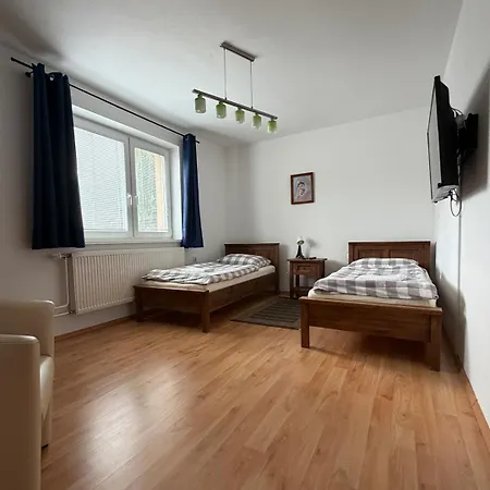 Hrady Apartman Bölényfalu