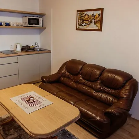 Hrady Apartman Bölényfalu