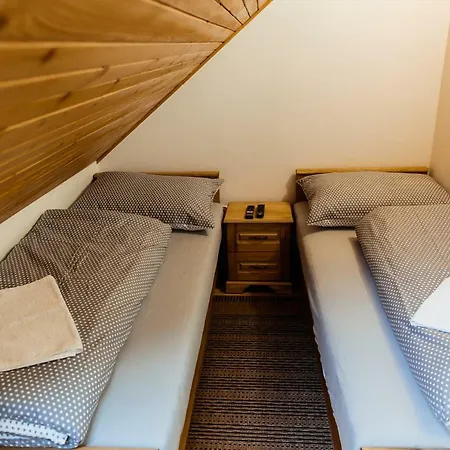 Hrady Apartman Bölényfalu