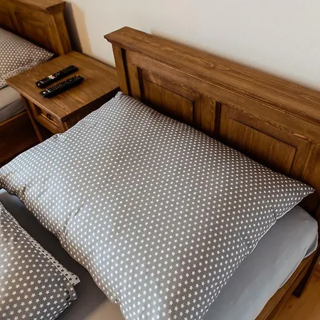 Hrady Apartman Bölényfalu